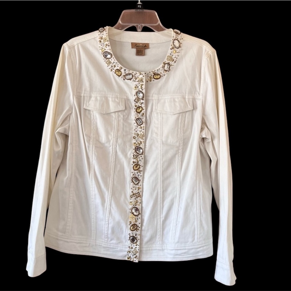 Peck & Peck Woman’s White Studded Jacket Large